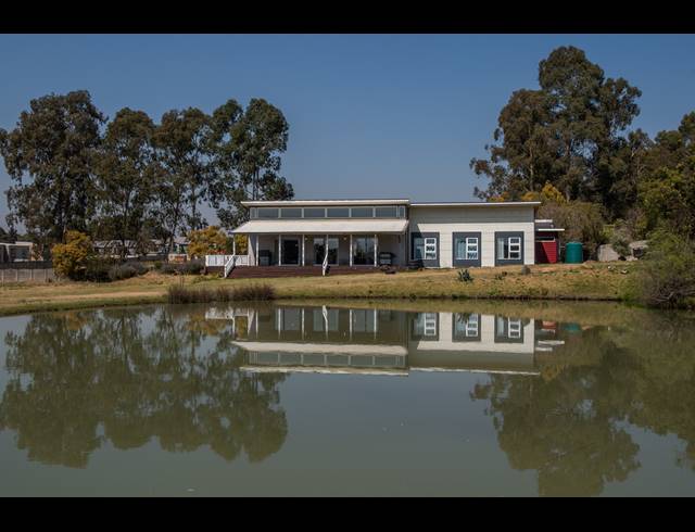 1.20HA SMALLHOLDING FOR SALE IN NORTON HOME ESTATE